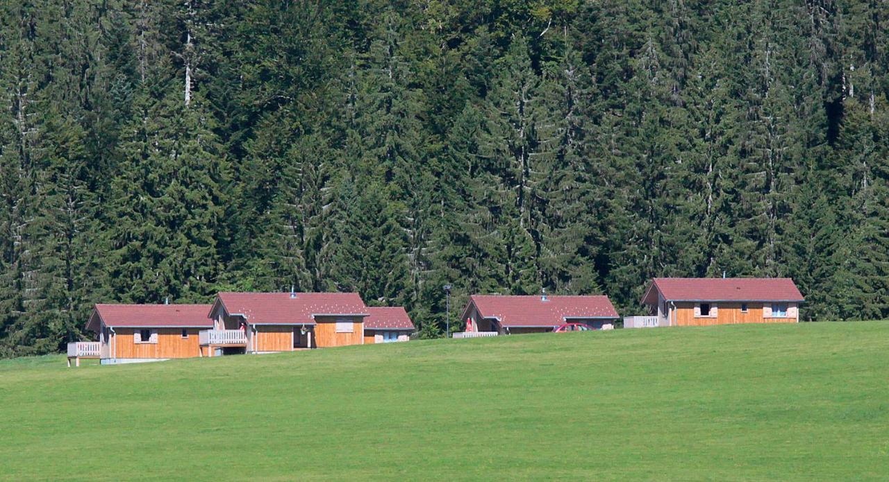 Chalets De Tremontagne 3 Etoiles Nanchez Buitenkant foto