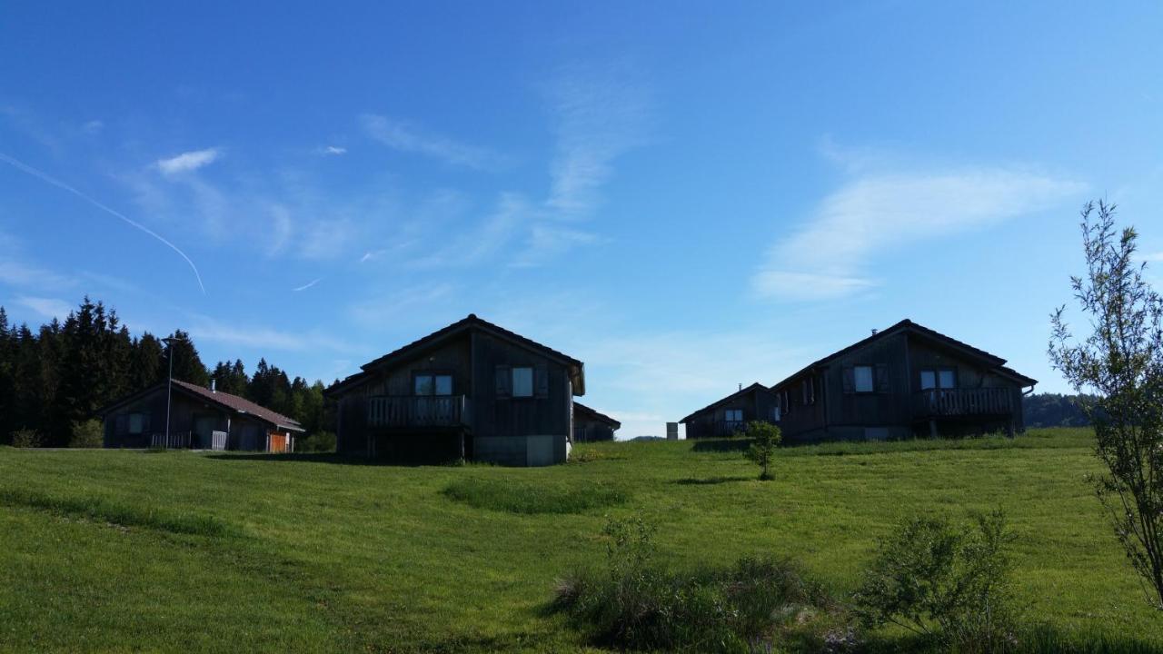 Chalets De Tremontagne 3 Etoiles Nanchez Buitenkant foto